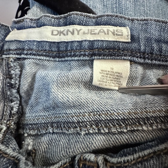 DKNY Women's Blue Jeans Bootcut Mid Rise‎ Size 12 / 32x30 - Picture 7 of 11